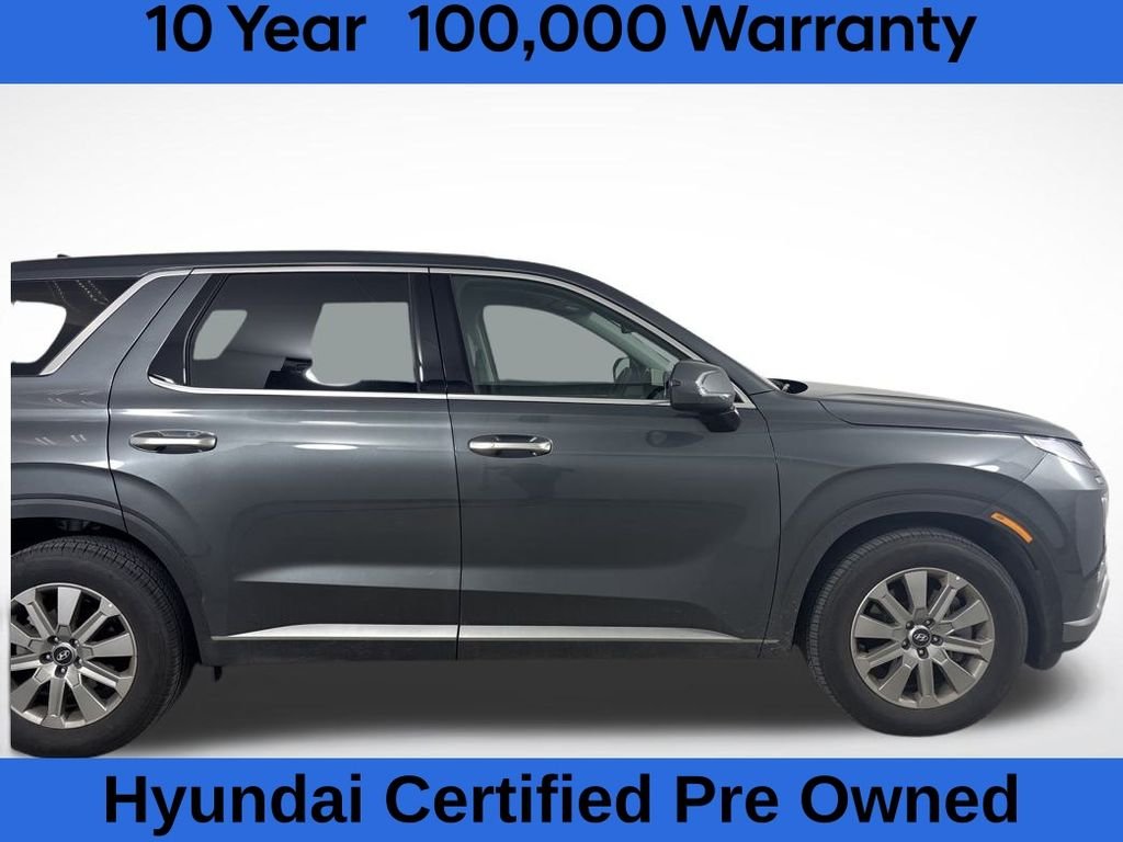 Certified Used 2025 Gray Hyundai SE image 3