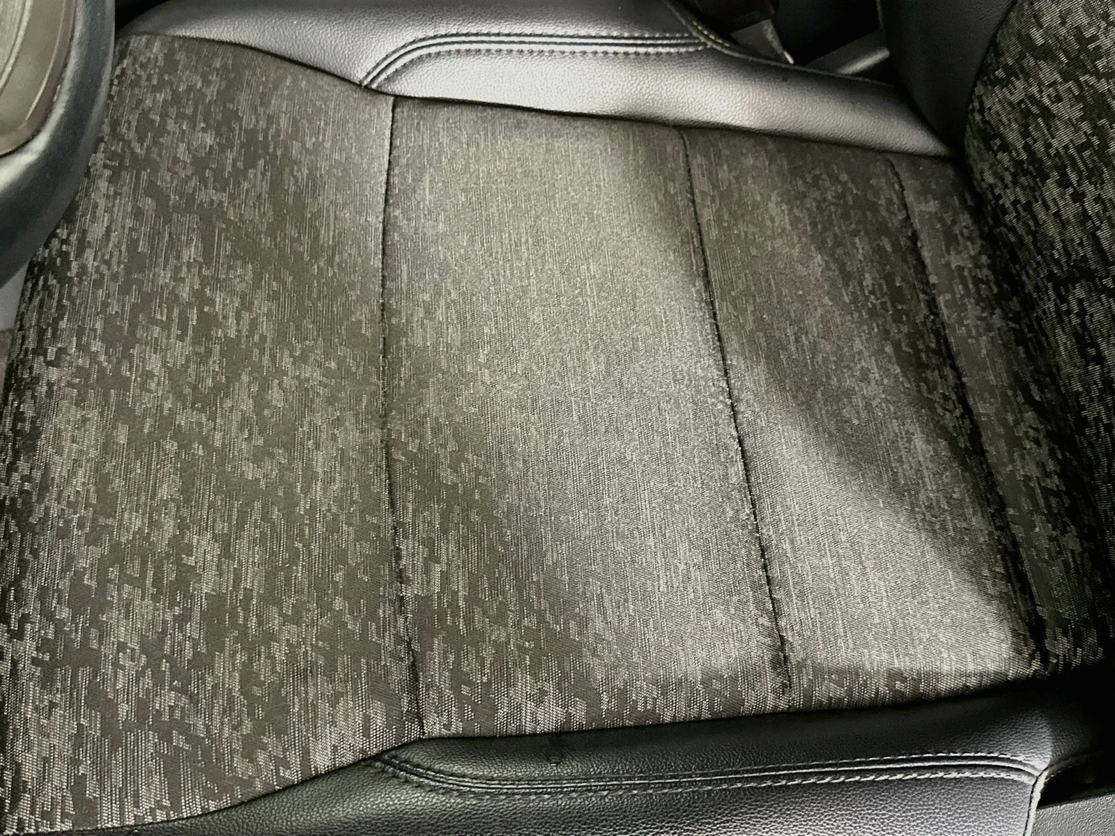 Used 2024 Carbonized Gray Metallic Ford Tremor image 21