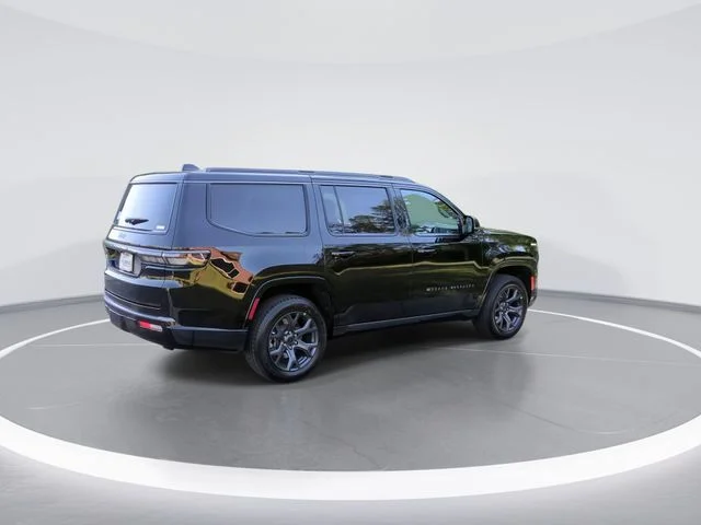 New 2026 High Gloss Black Exterior Paint Jeep Limited Altitude image 8