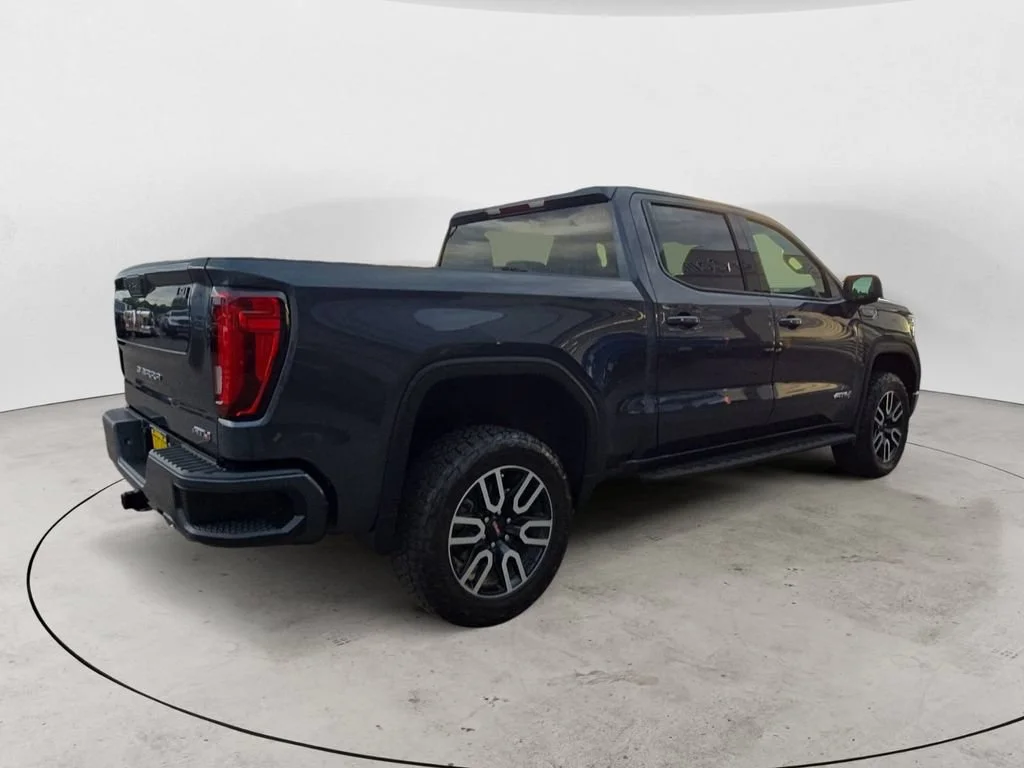 Used 2021 DARK SKY METALLIC GMC AT4 image 5