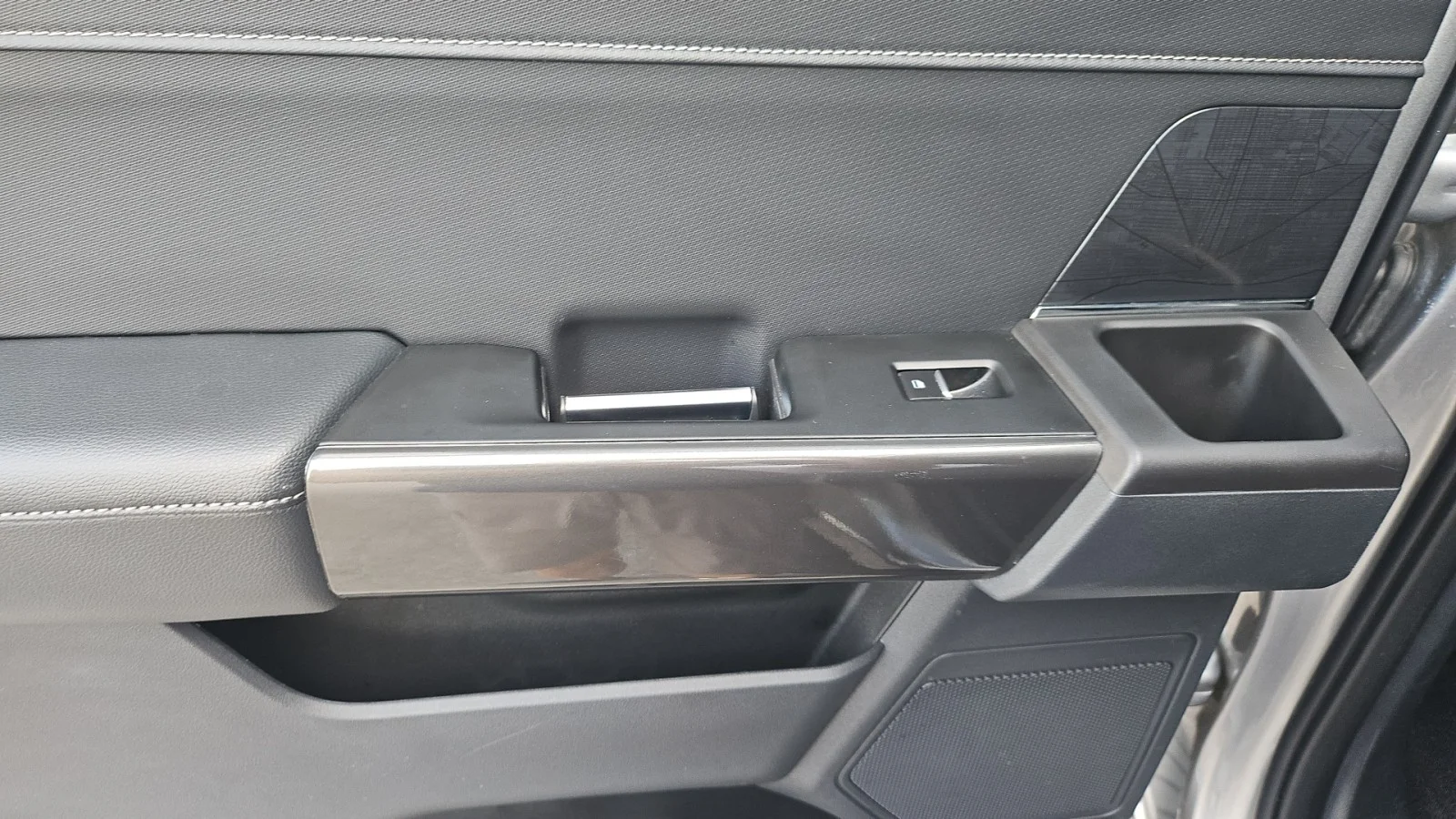 Used 2023 Silver Ford XLT image 16