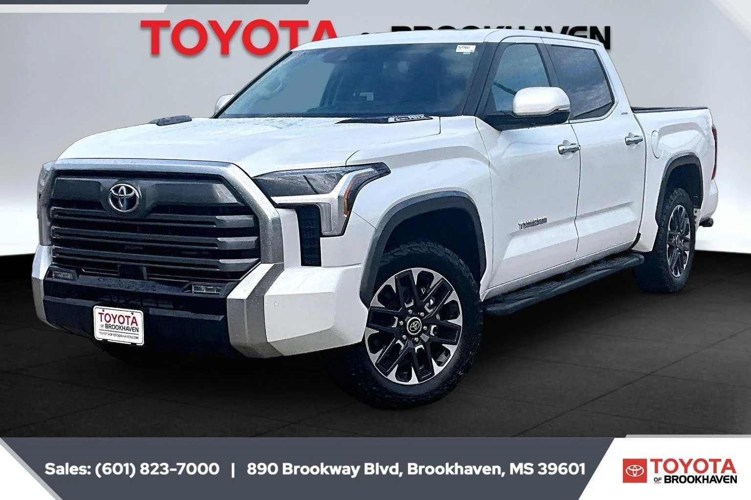 Used 2024 Wind Chill Pearl Toyota Limited Hybrid image 10