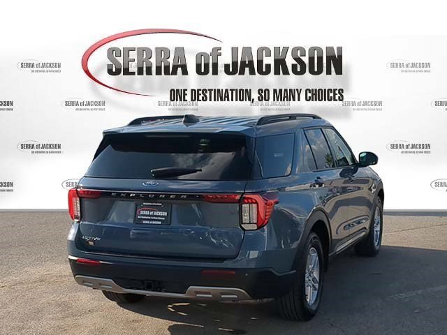 Used 2025  Ford Active image 9
