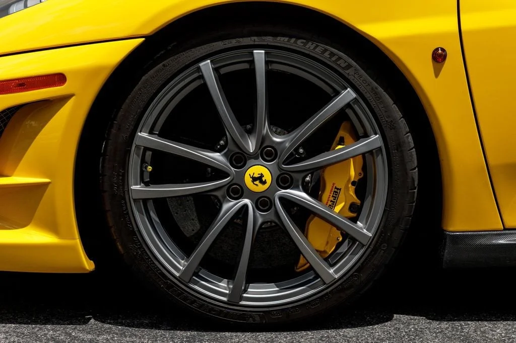Used 2008 Giallo Modena Ferrari Scuderia image 41