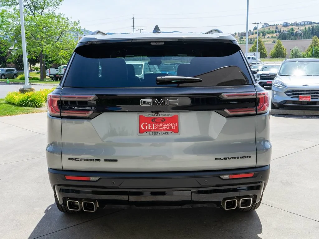 New 2026 Sterling Metallic GMC Elevation image 6
