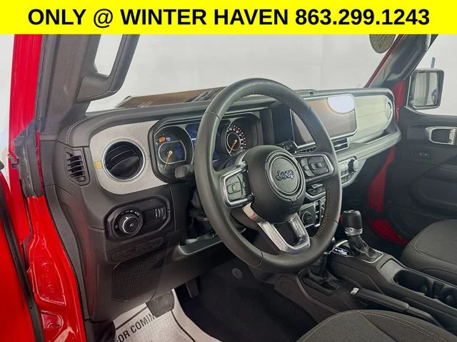 Used 2025 Red Jeep Sahara image 9