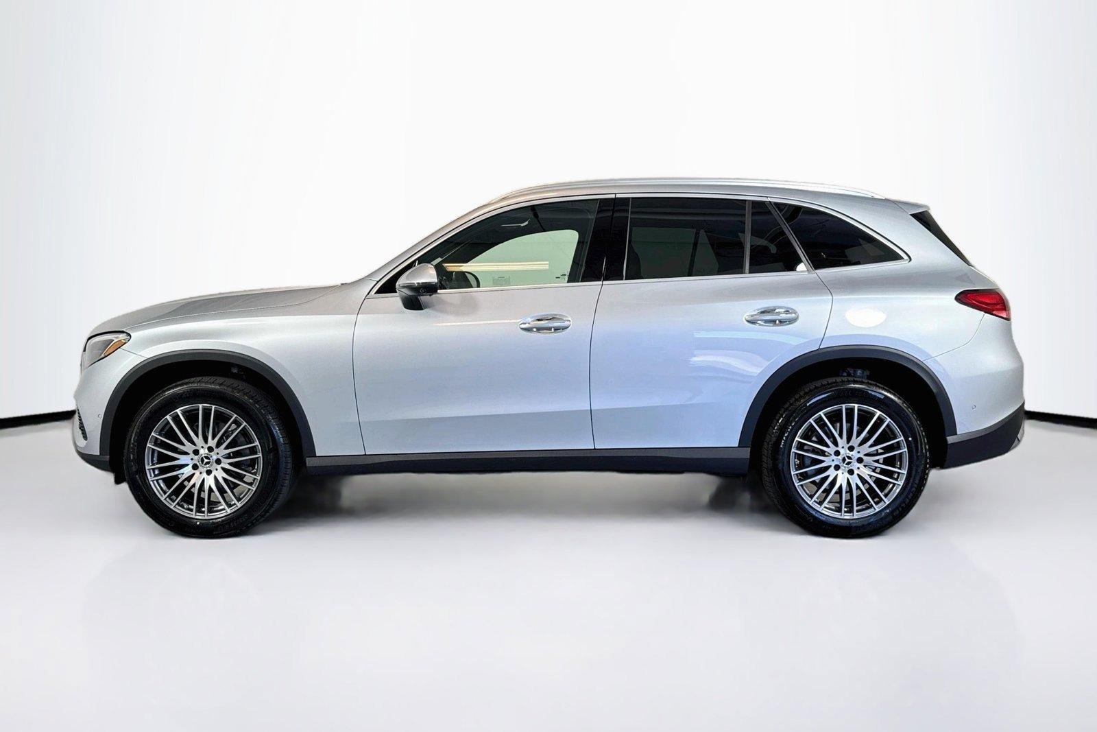 New 2026 Cirrus Silver Metallic Mercedes-Benz GLC 300 image 8