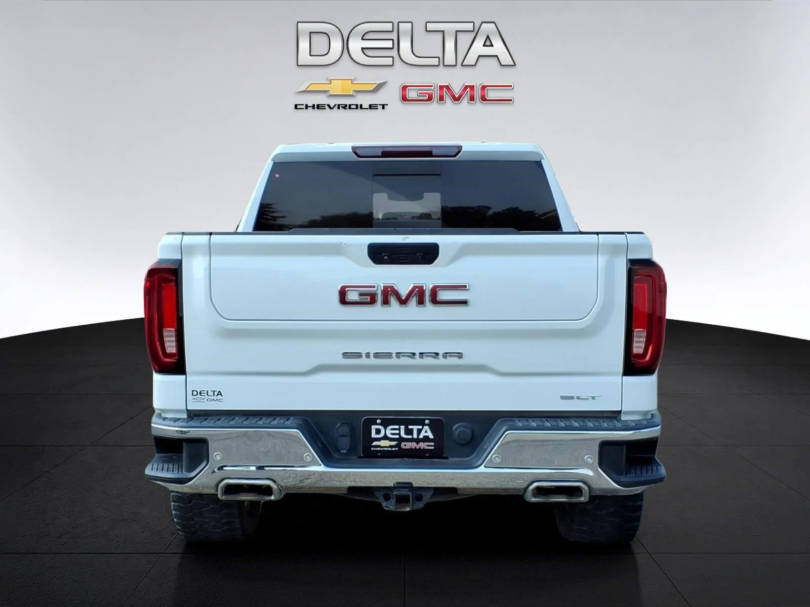 Used 2022 Summit White GMC SLT image 4