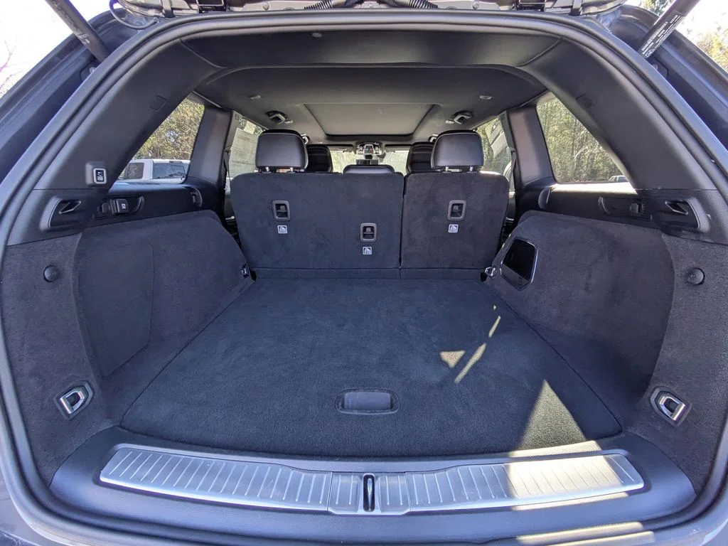 Used 2022 Gray Jeep Overland 4xe image 13