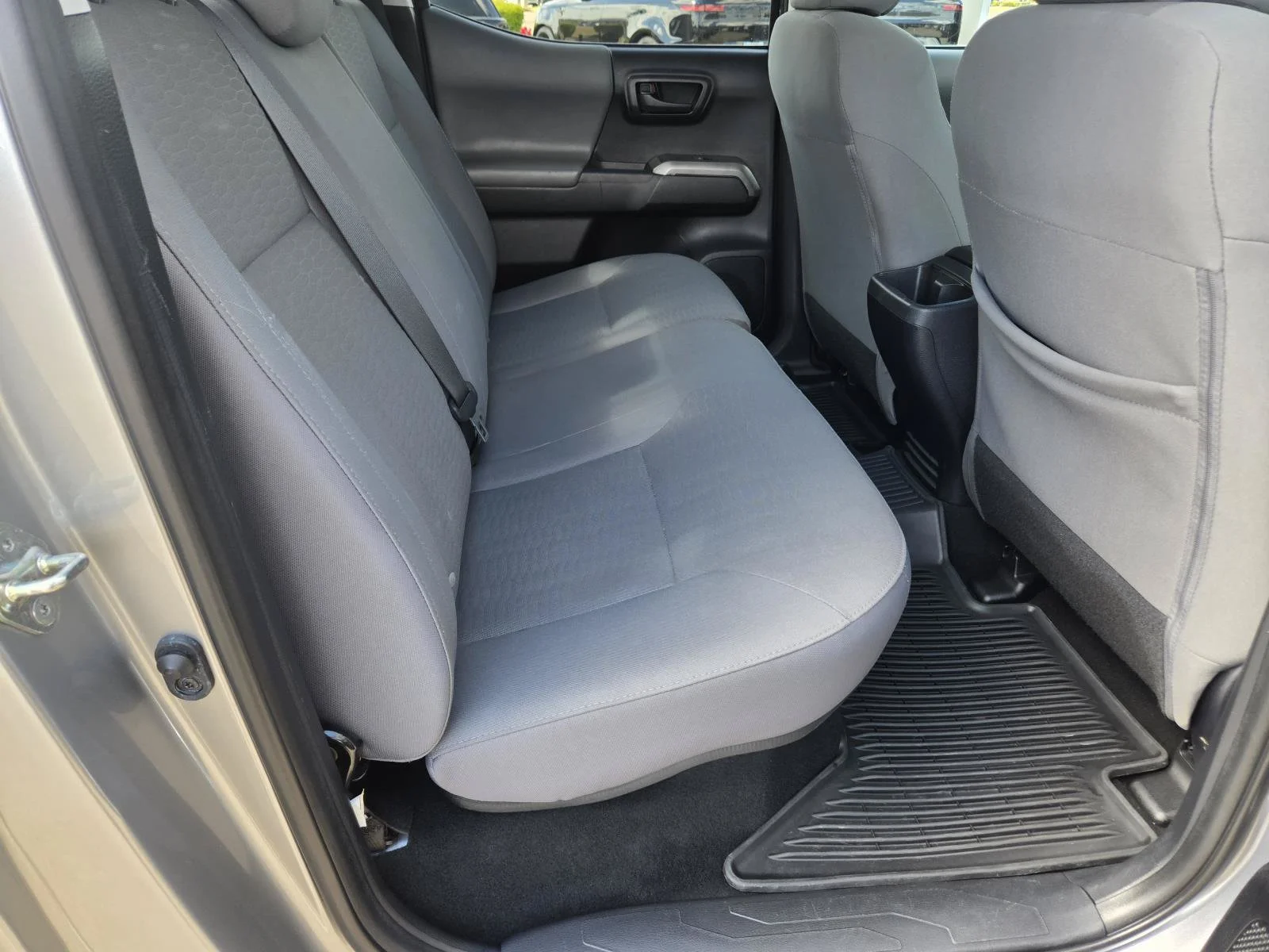 Used 2019 Magnetic Gray Metallic Toyota SR5 image 41