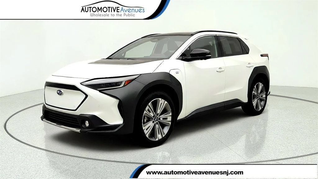 Used 2023 Cosmic White Pearl Subaru Touring AWD image 1