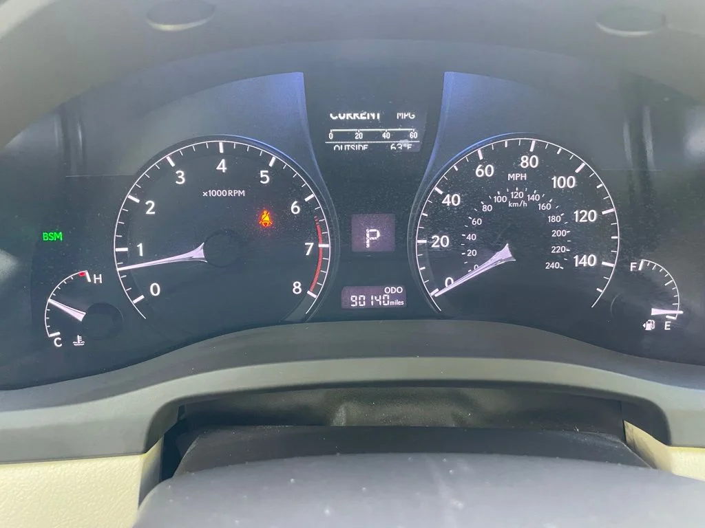 Used 2015 Cashmere Metallic Lexus 350 image 16