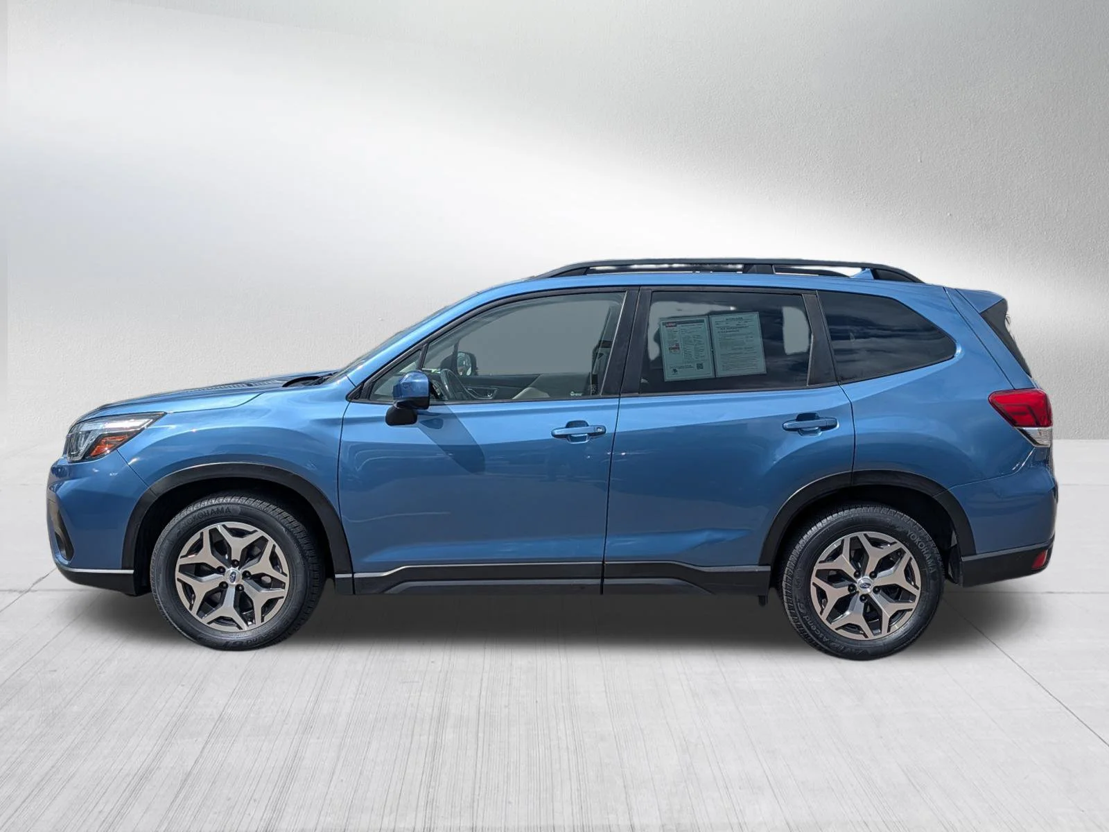 Used 2020 Horizon Blue Pearl Subaru Premium image 4