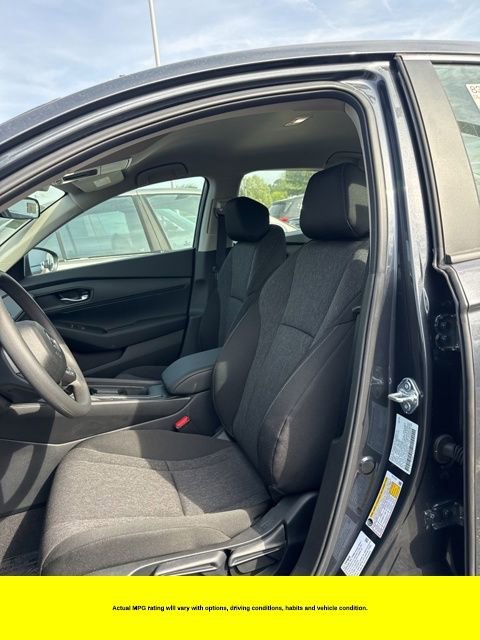 2025 Honda Accord LX - Photo 11