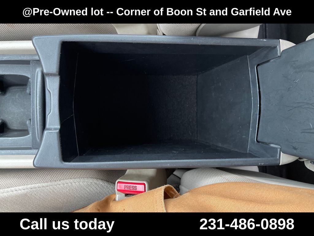 Used 2010  Honda LX image 23