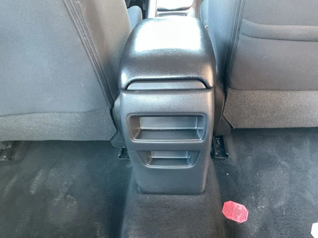 Used 2015 Gray Nissan SV image 26