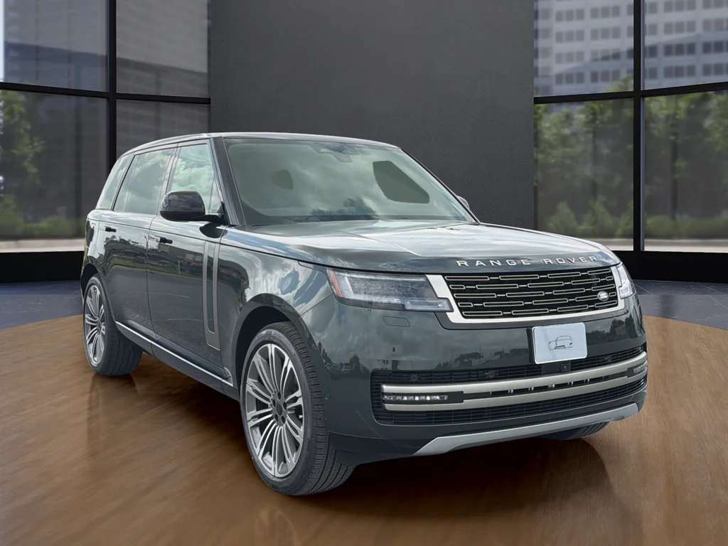 New 2026 Green Land Rover SE image 10