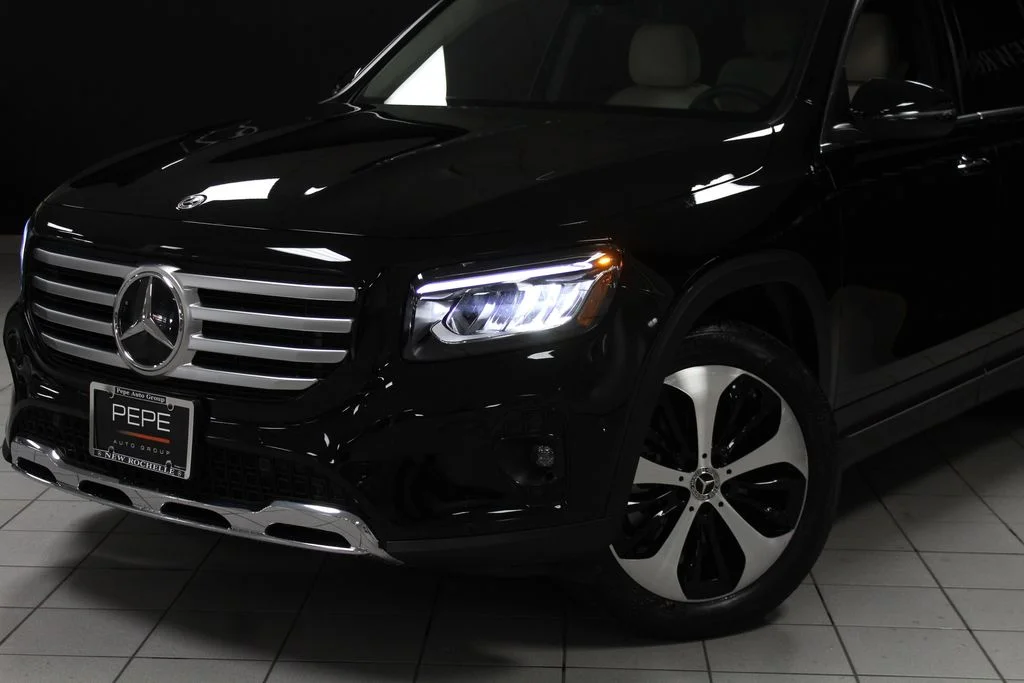 Certified Used 2026 Black Mercedes-Benz GLB 250 image 7