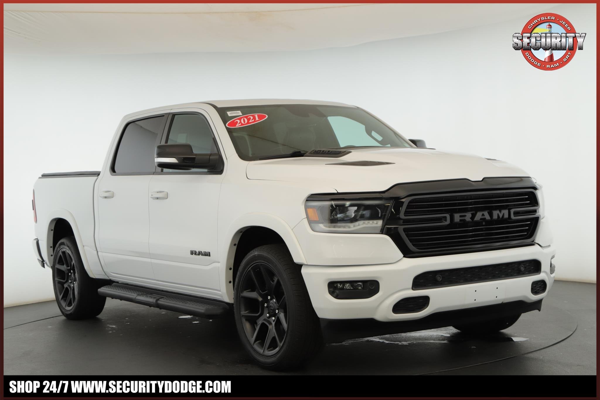2021 RAM 1500 Pickup Laramie