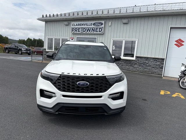2022 Ford Explorer ST-Line