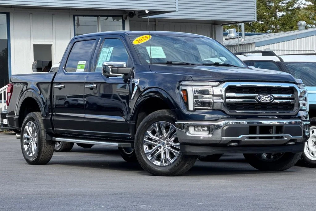 Used 2024 Blue Metallic Ford Lariat image 2
