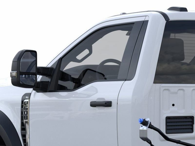 New 2025 Oxford White Ford XL image 44