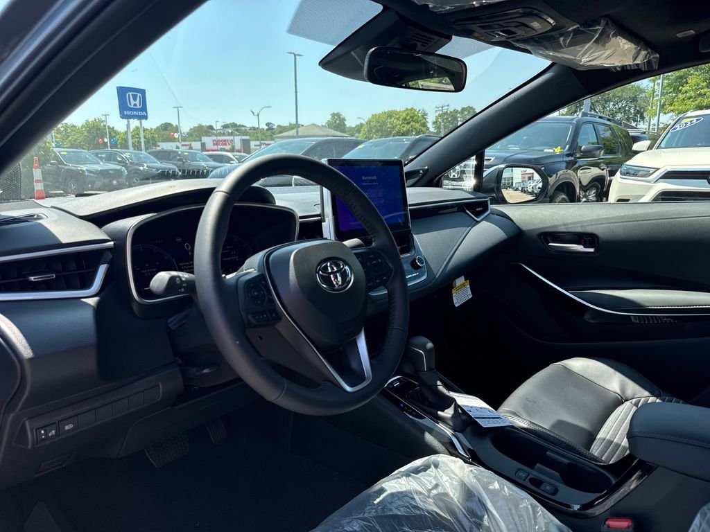 New 2026 Celestite with Midnight Black Metallic roof Toyota XSE image 13