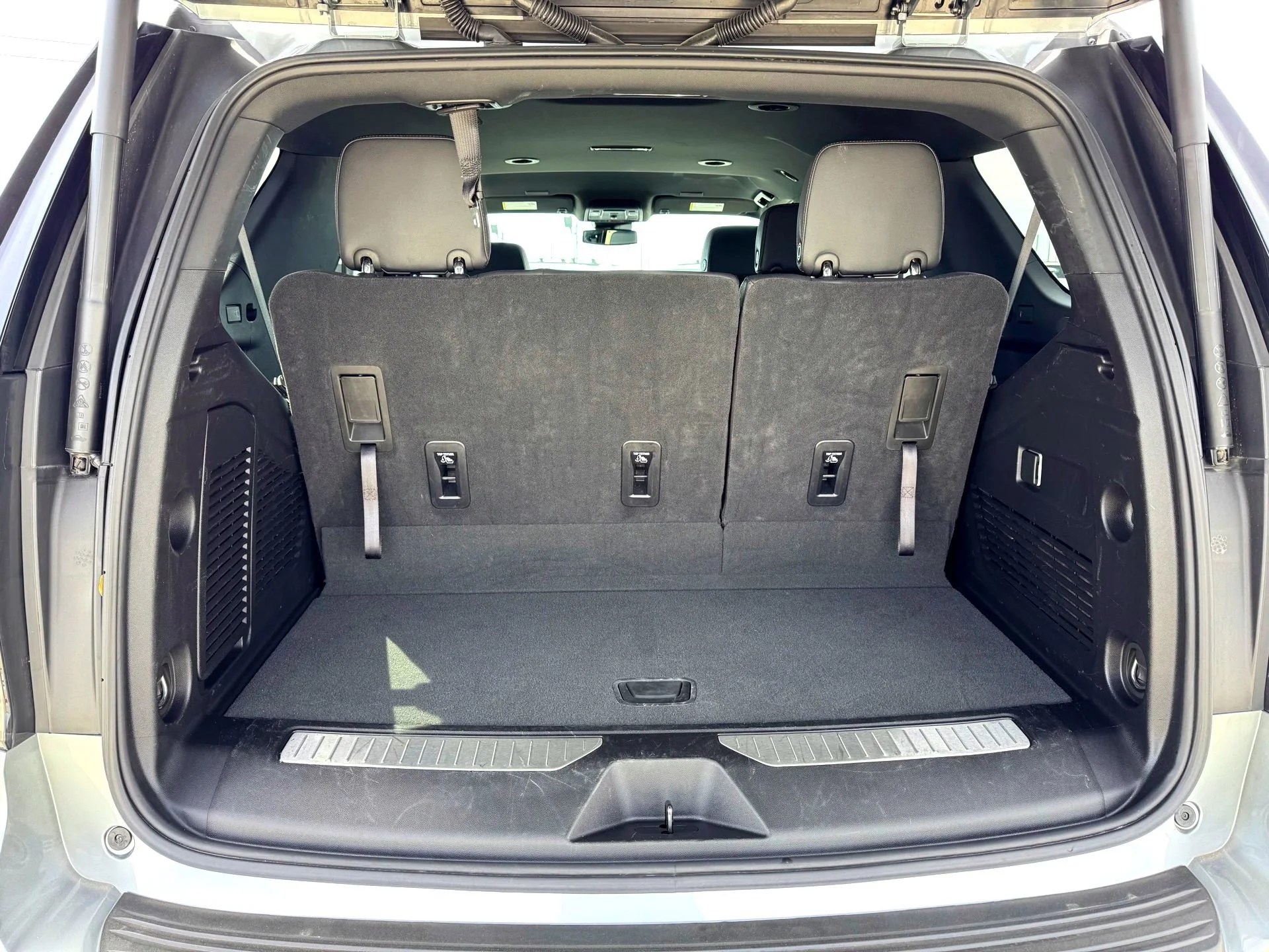 Used 2025 Sterling Gray Metallic Chevrolet Z71 image 8