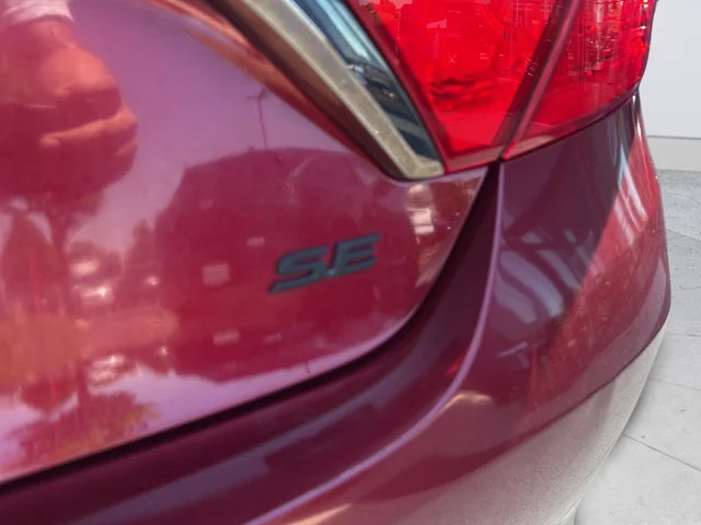 Used 2016 Red Toyota SE image 27