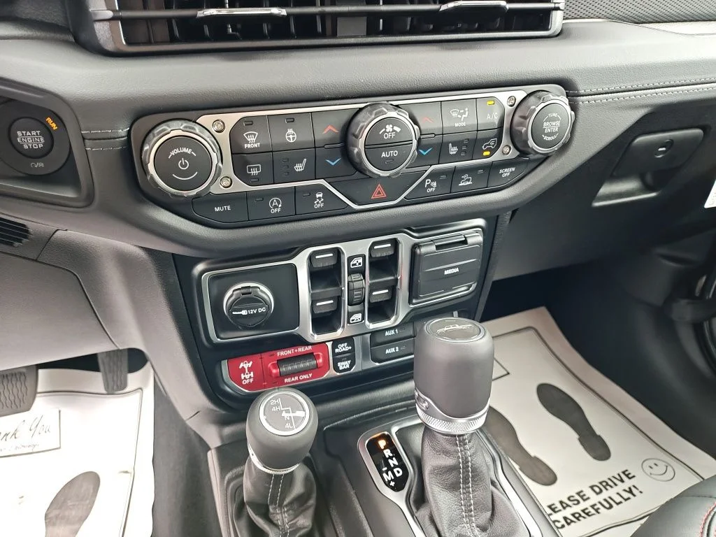 New 2026 Gray Jeep Rubicon X image 30