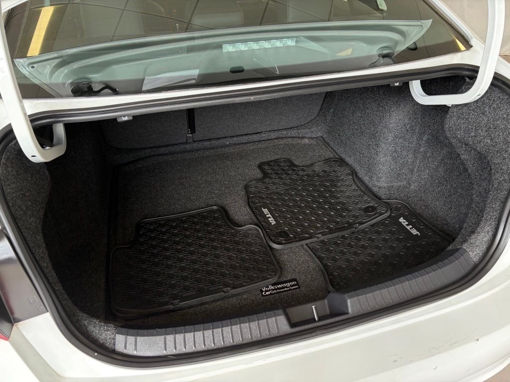 Used 2019 Pure White Volkswagen R-Line image 23