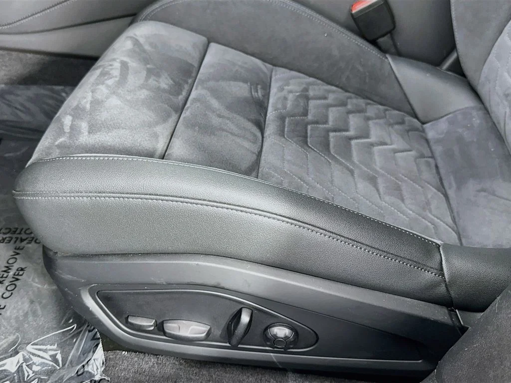 Used 2022 Silver Audi Premium Plus image 20