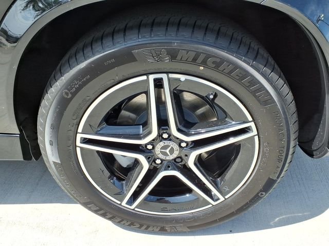New 2026 Black Mercedes-Benz GLE 450 image 24