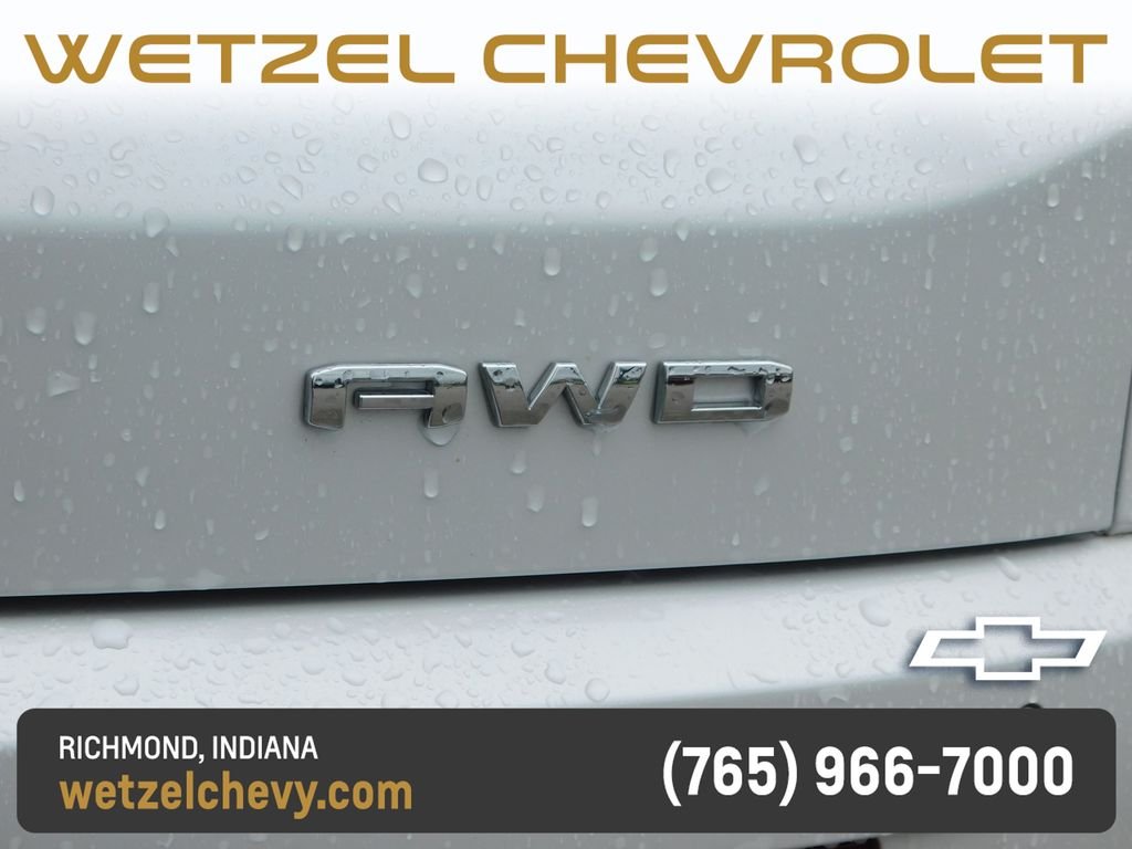Used 2023 White GMC Denali image 50