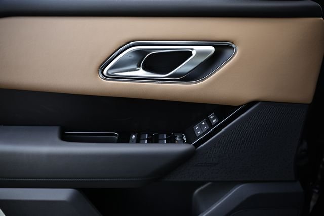 New 2026 Santorini Black Land Rover  Autobiography image 17