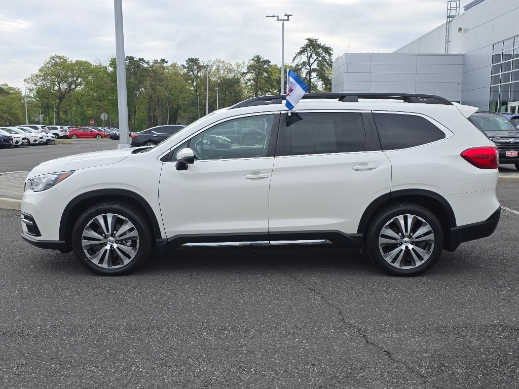 Used 2022 White Subaru Limited image 12