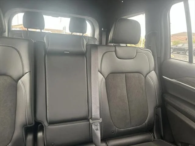 New 2026 Bright White Clear-Coat Exterior Paint Jeep Laredo image 14