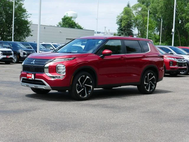 Certified 2024 Mitsubishi Outlander SE with VIN JA4J4VA84RZ046489 for sale in White Bear Lake, Minnesota
