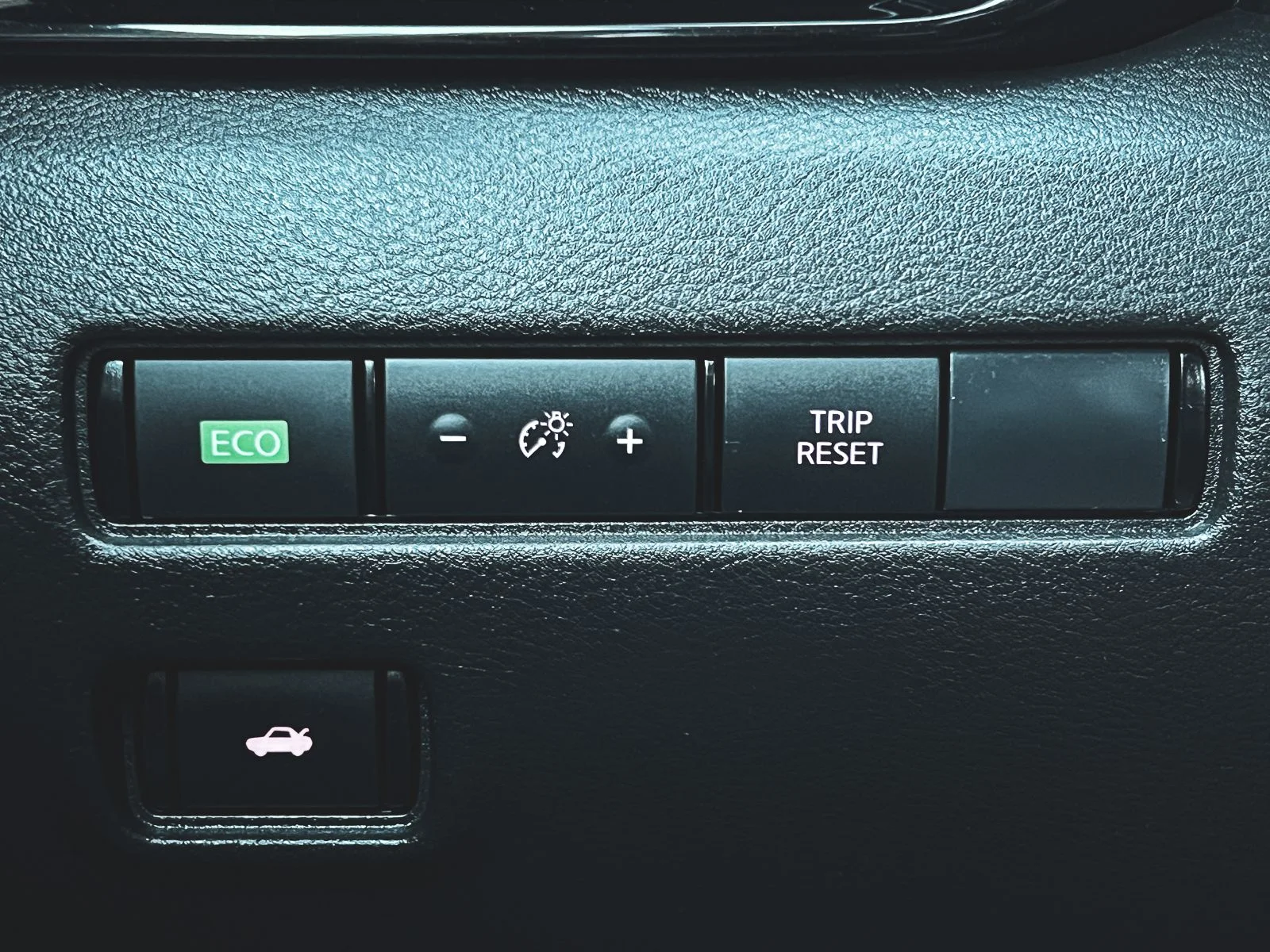 2024 Nissan Sentra SV - Photo 29