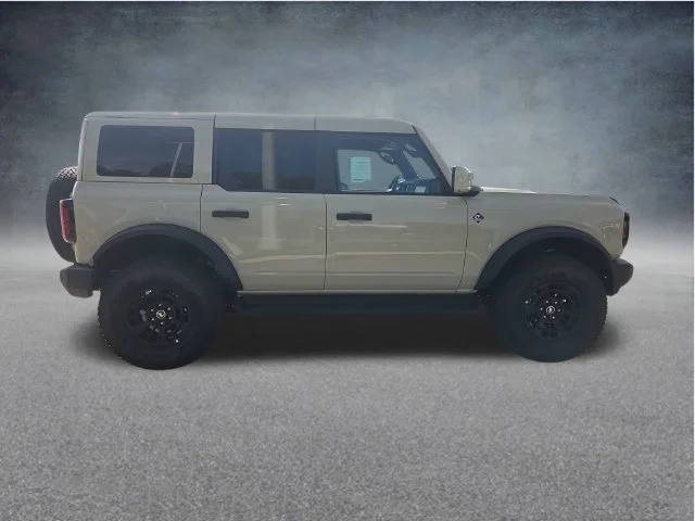 New 2026 Desert Sand Ford Outer Banks® image 40