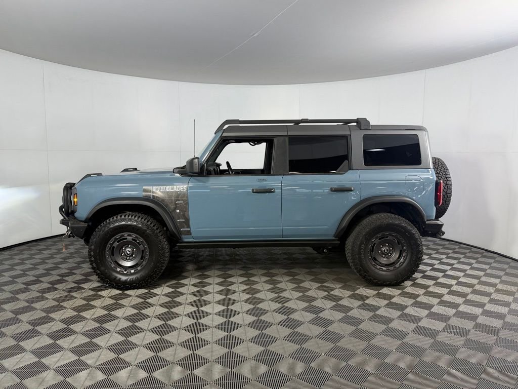 Used 2023 Blue Ford Everglades image 9