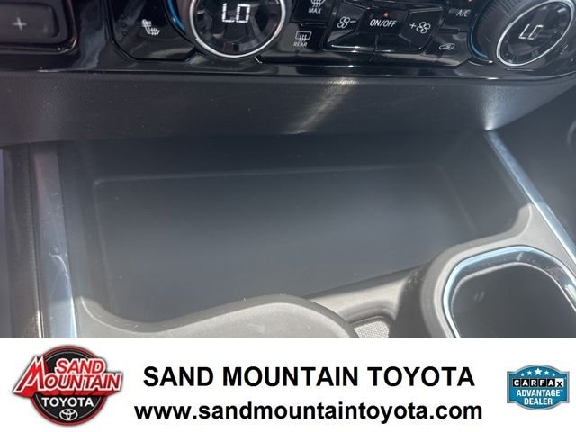 Used 2022  Chevrolet LT Trail Boss image 20