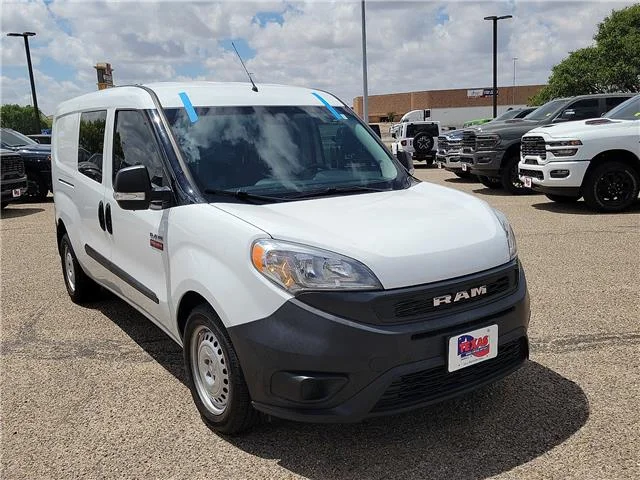 Used 2021 White RAM  image 6