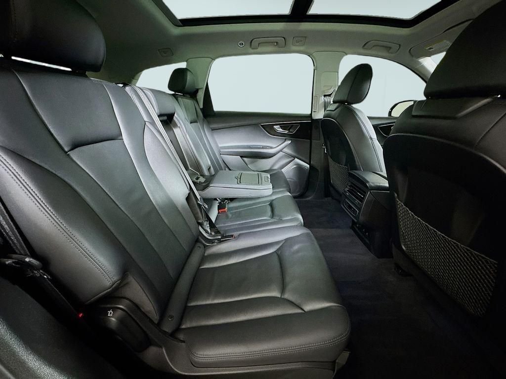 2022 Audi Q7 Premium - Photo 19