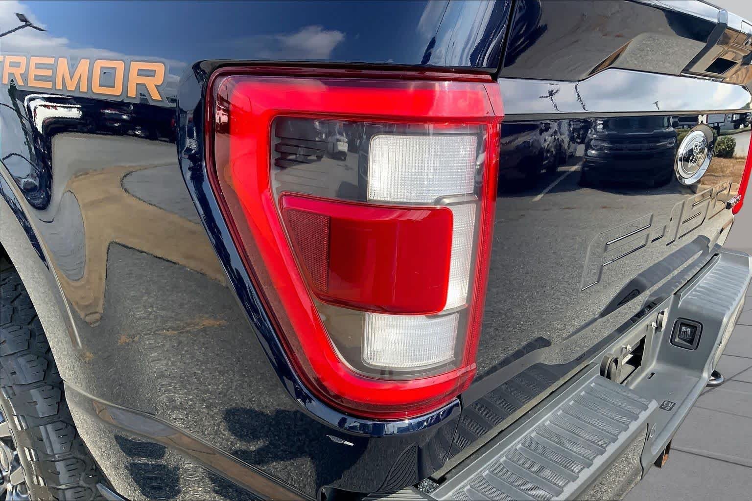 Used 2023 Antimatter Blue Metallic Ford Tremor image 27