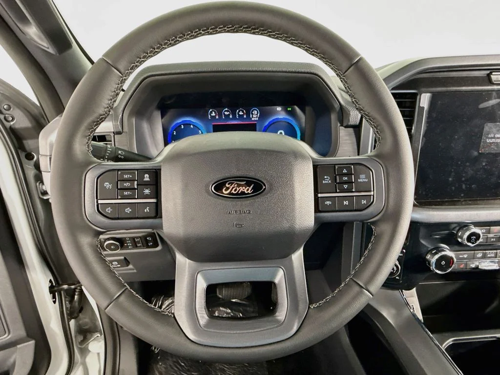New 2026 Avalanche Ford XLT image 11