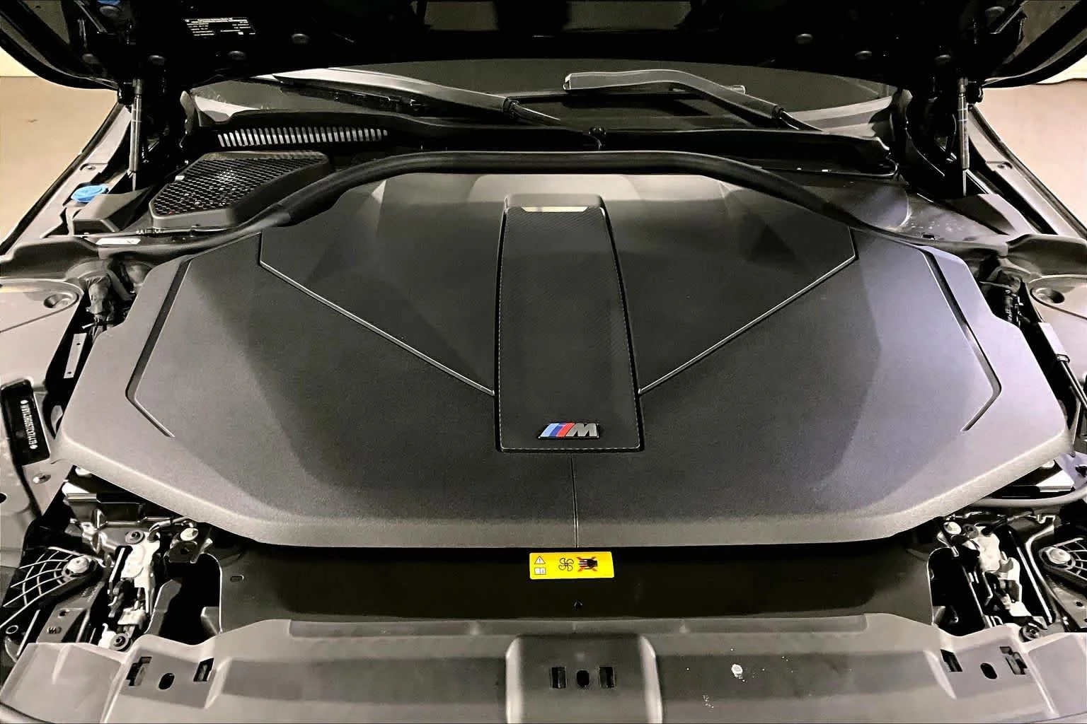 New 2026 Black Sapphire Metallic BMW M60 image 14