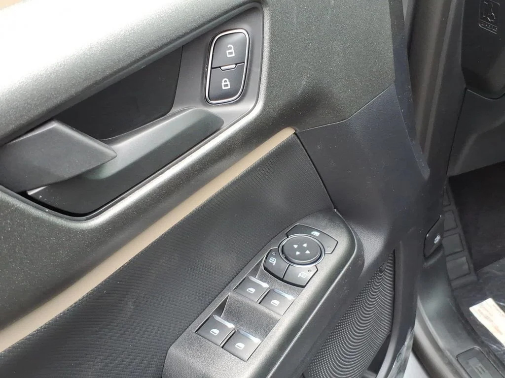 New 2026 Carbonized Gray Metallic Ford Big Bend® image 13