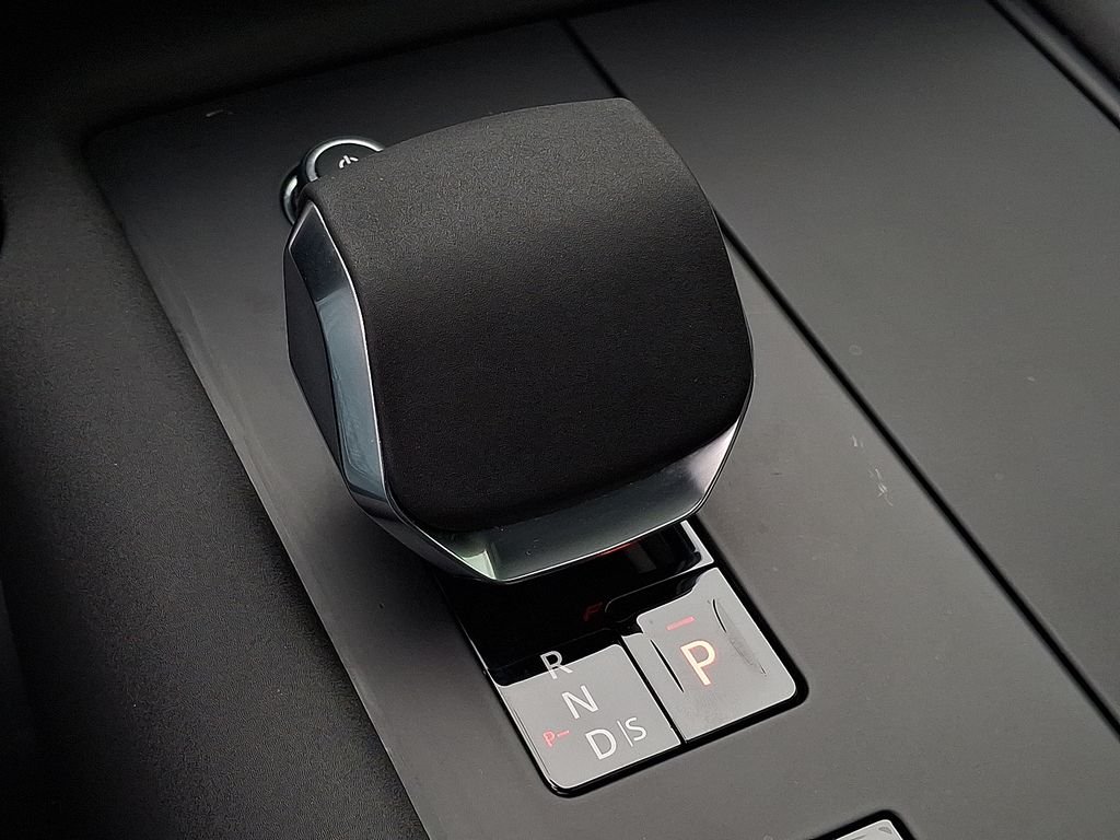 2025 Land Rover Discovery S - Photo 19