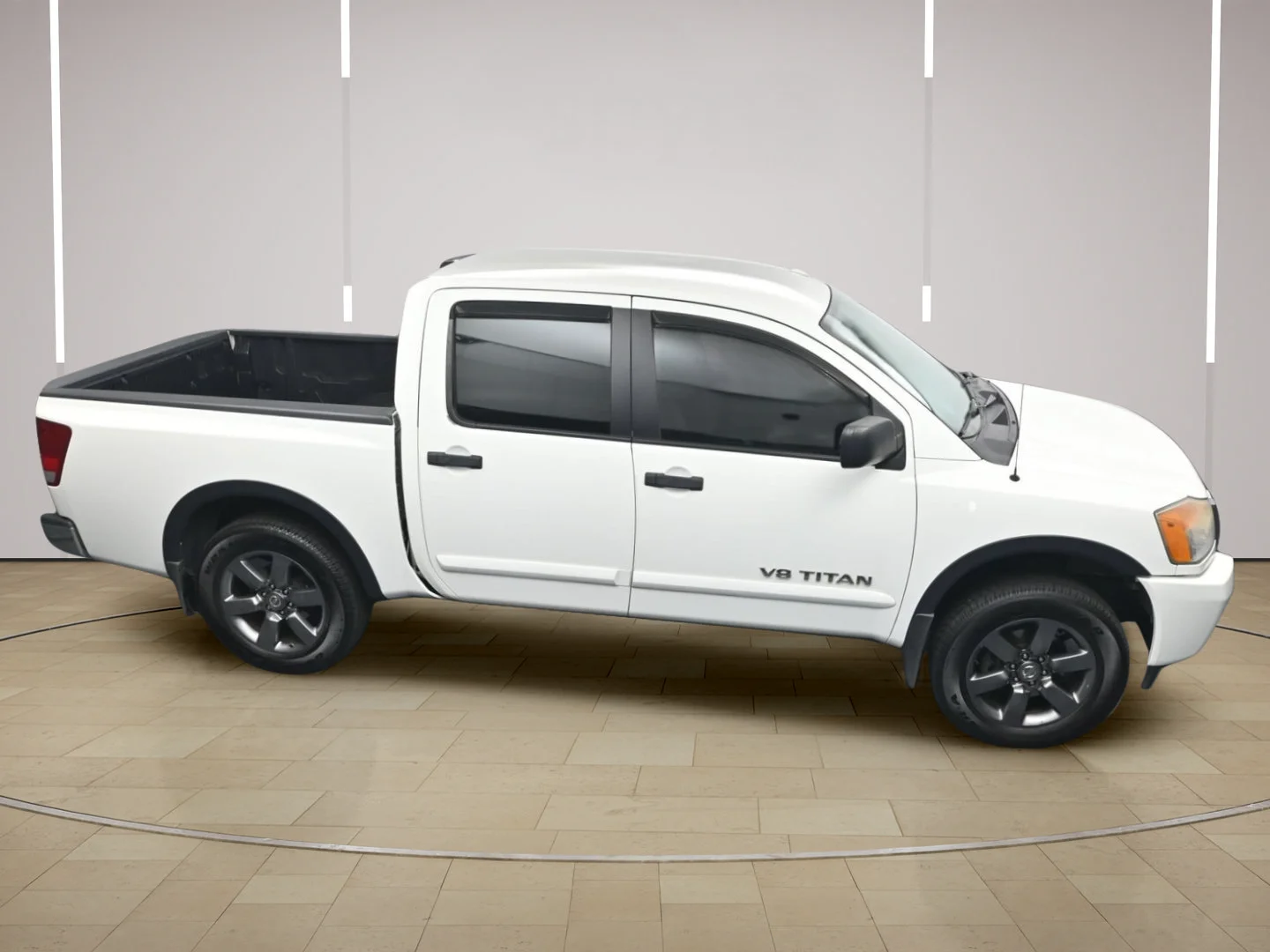 Used 2015 Glacier White Nissan SV image 27